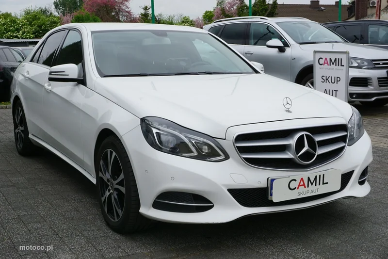 Mercedes-Benz Klasa E W212 E 220 3
