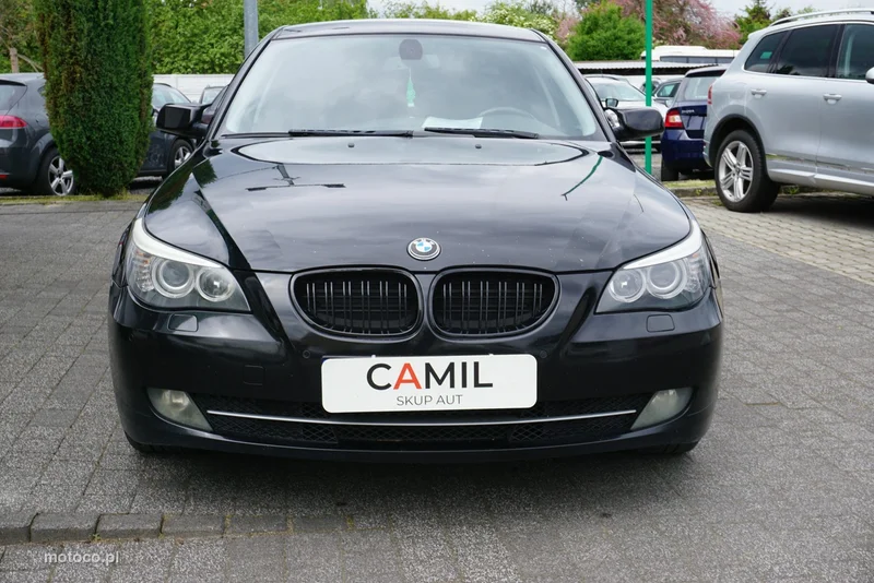 BMW Seria 5 E60 520 2