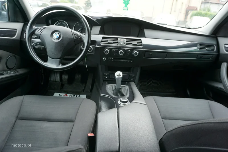 BMW Seria 5 E60 520 15