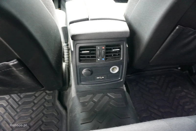 BMW Seria 5 E60 520 16