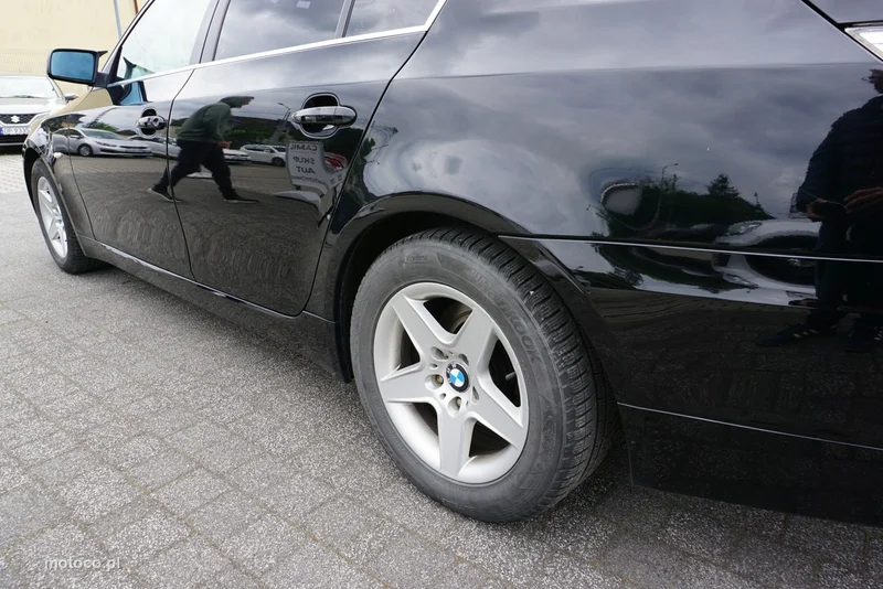 BMW Seria 5 E60 520 8