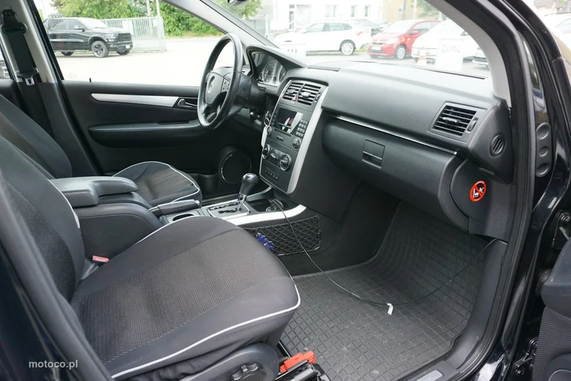Mercedes-Benz Klasa B W245 B 200 22