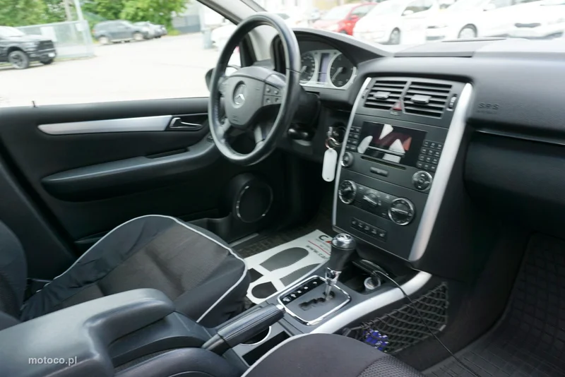 Mercedes-Benz Klasa B W245 B 200 23