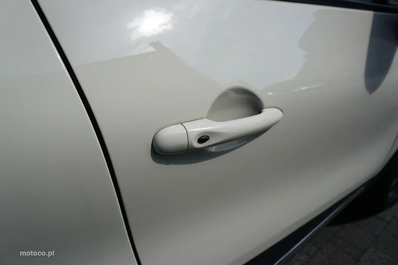 Renault Captur I 19