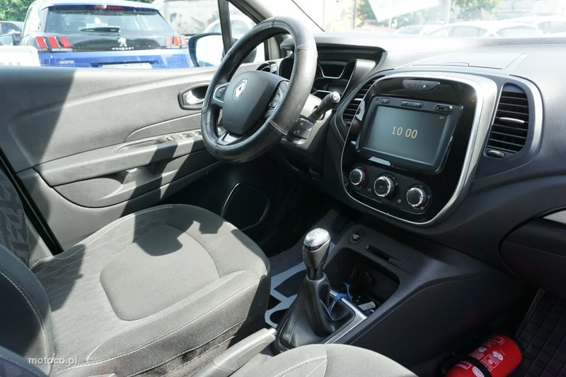 Renault Captur I 23
