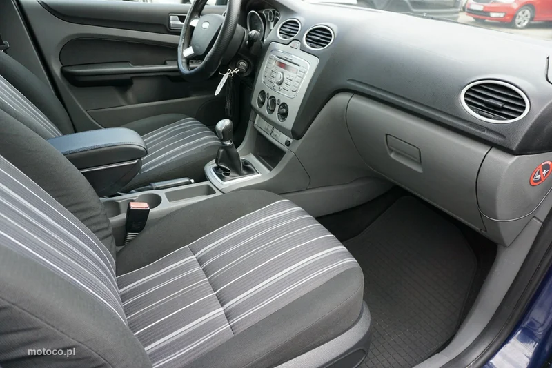 Ford Focus II 18
