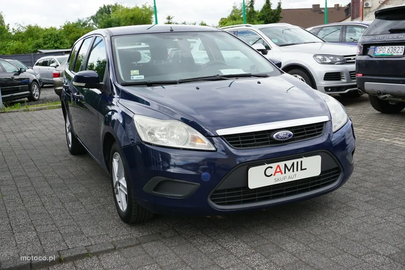 Ford Focus II 3