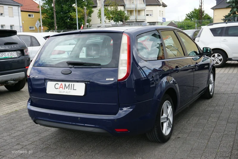 Ford Focus II 5