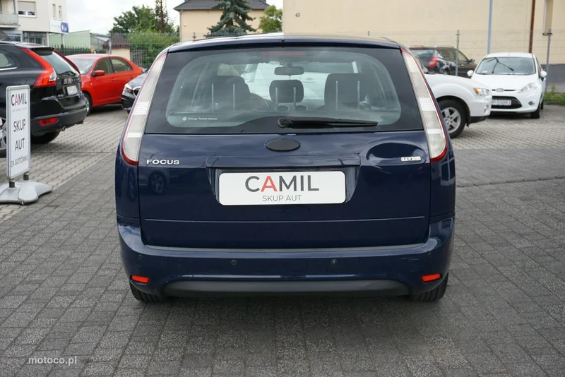 Ford Focus II 7