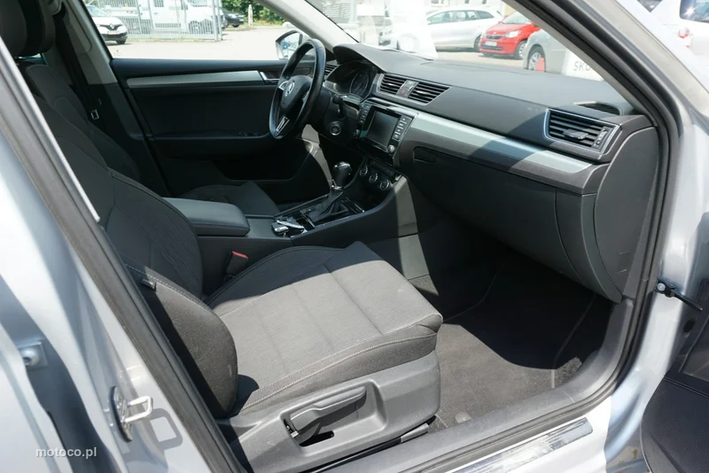 Skoda Superb III 22