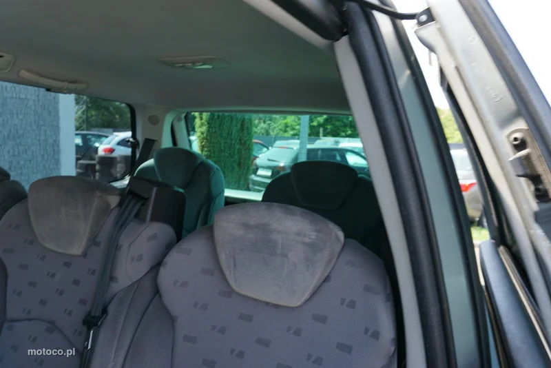 Peugeot 807 12
