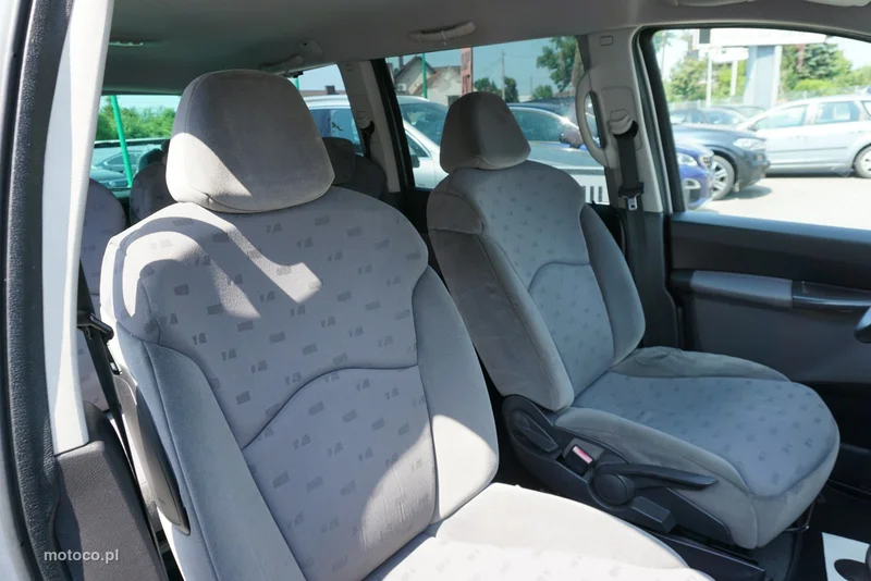 Peugeot 807 23