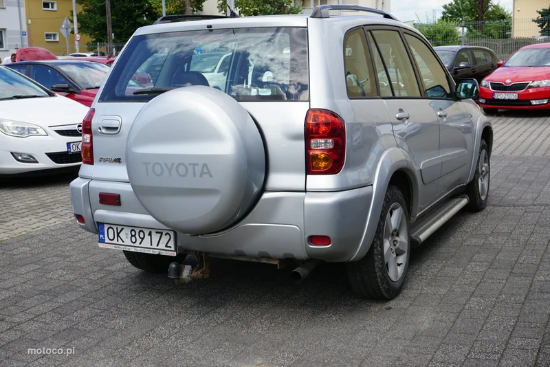 Toyota RAV 4 XA20 4