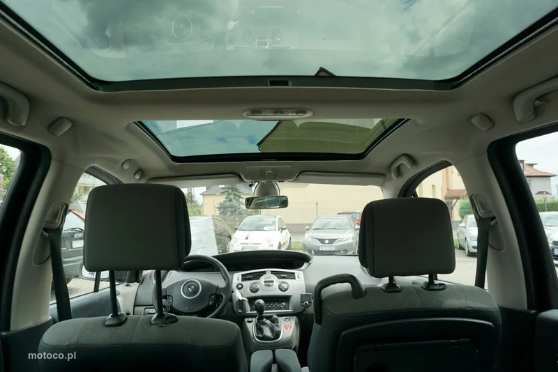 Renault Grand Scenic II 15