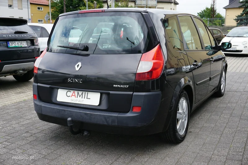 Renault Grand Scenic II 4
