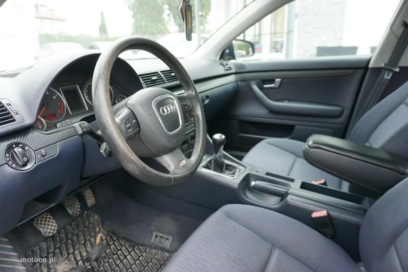 Audi A4 B7 9