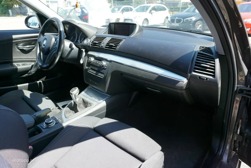 BMW Seria 1 E87 116 16