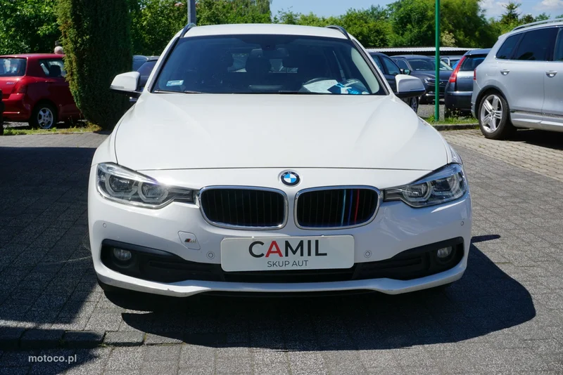 BMW Seria 3 F30 318 2