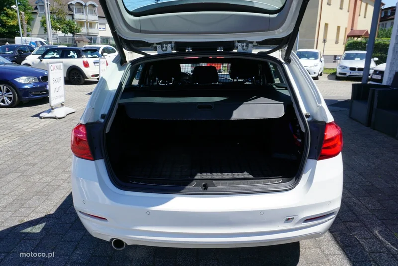 BMW Seria 3 F30 318 16