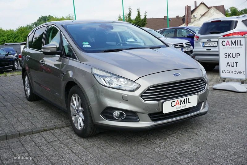 Ford S-Max II 3