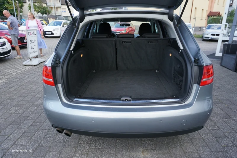 Audi A4 B8 16