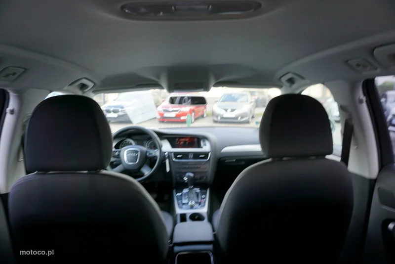 Audi A4 B8 17