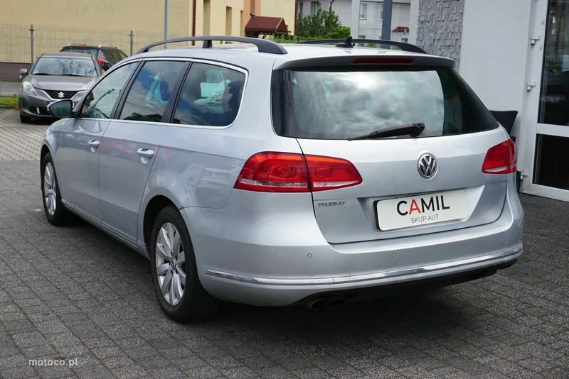Volkswagen Passat Variant B7 6