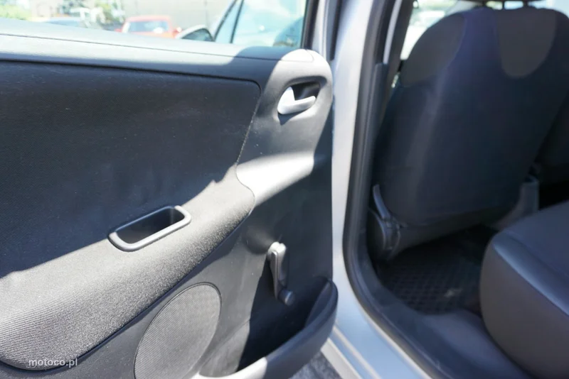 Peugeot 207 11
