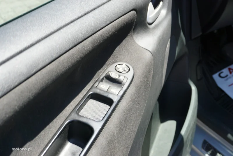 Peugeot 207 8