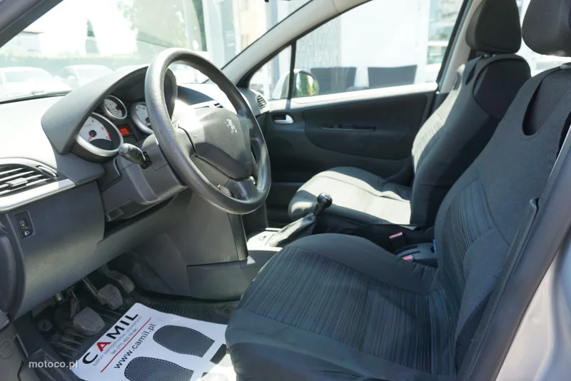 Peugeot 207 9