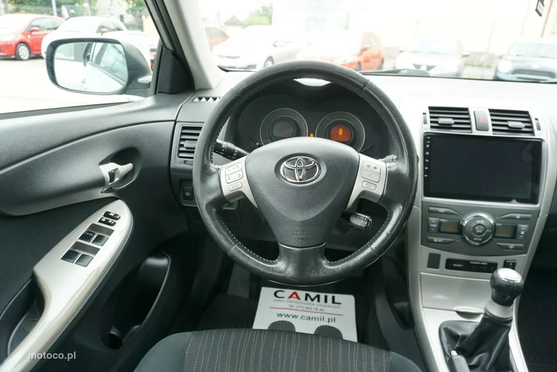 Toyota Corolla E140/E150 15