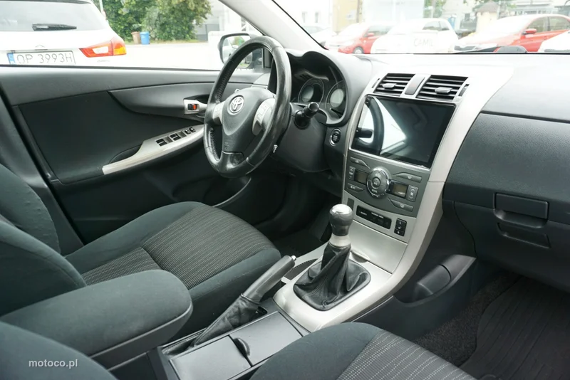 Toyota Corolla E140/E150 20