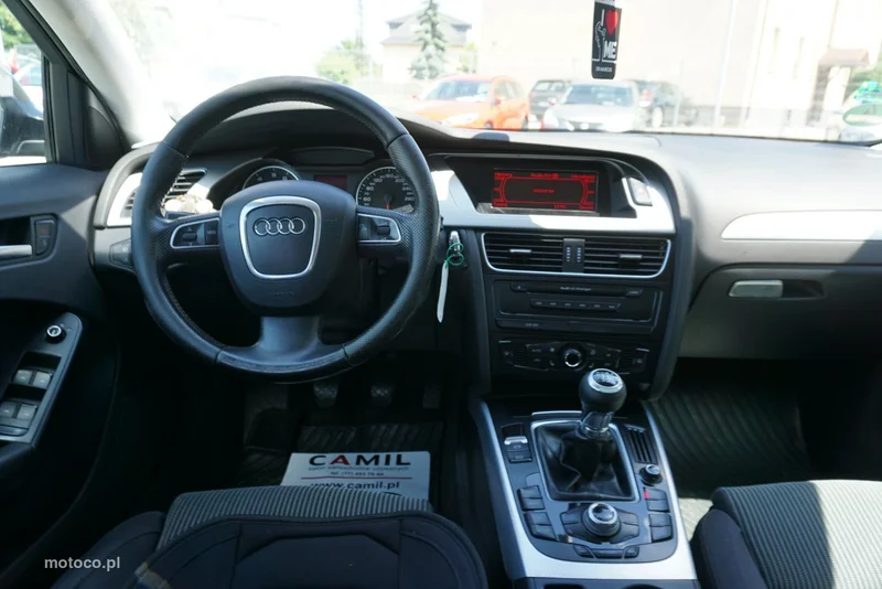 Audi A4 B8 12