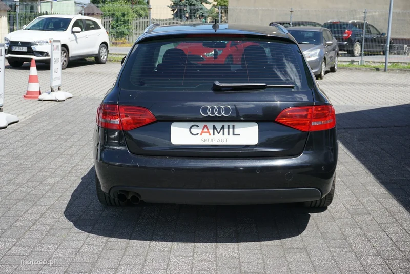 Audi A4 B8 5