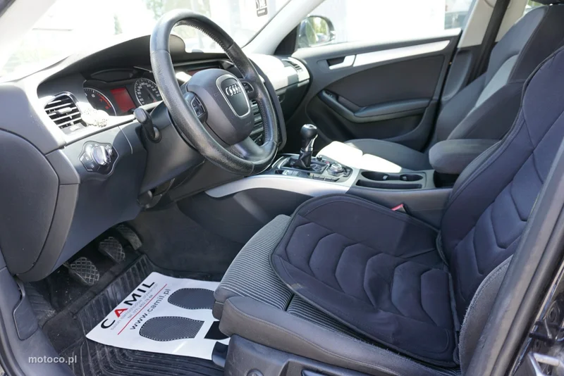 Audi A4 B8 9