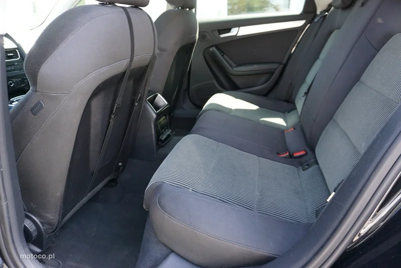 Audi A4 B8 10