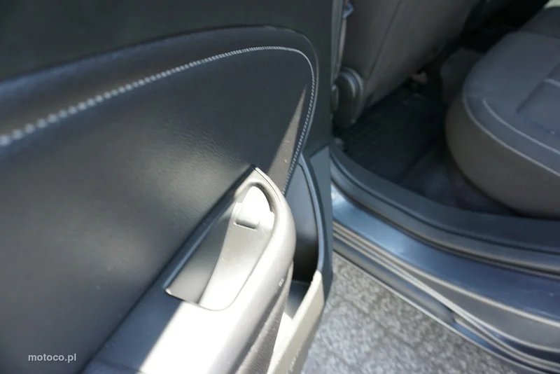 Opel Astra Sports Tourer 12