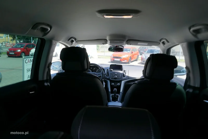 Opel Zafira C Tourer 17