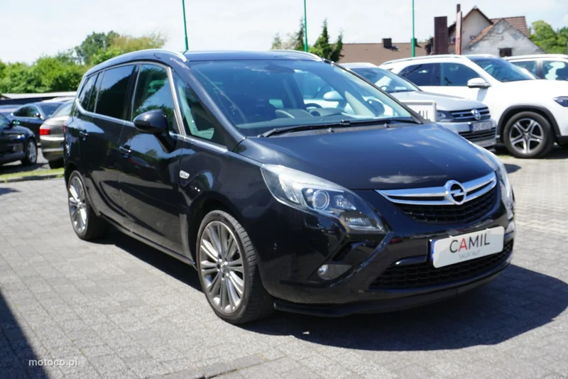Opel Zafira C Tourer 3