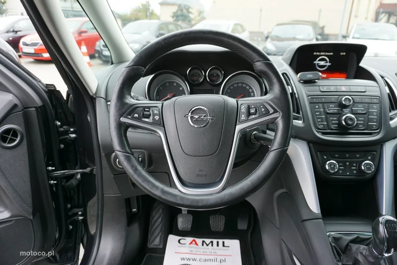 Opel Zafira C Tourer 20