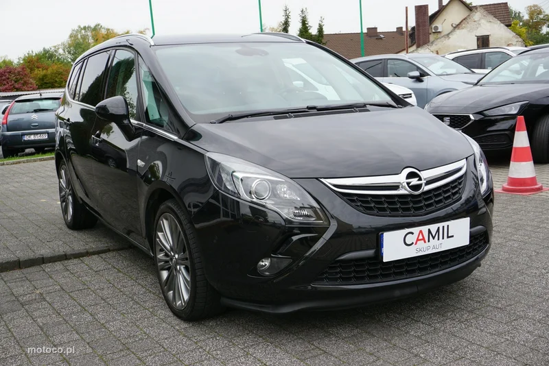Opel Zafira C Tourer 3