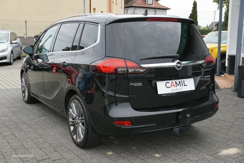 Opel Zafira C Tourer 7