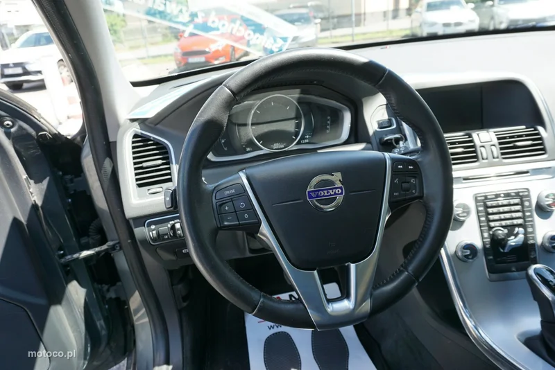 Volvo XC 60 11