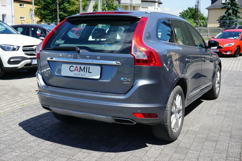 Volvo XC 60 4