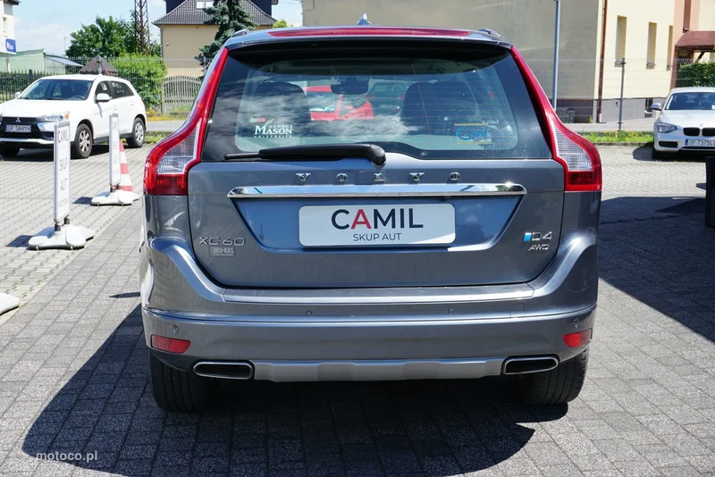 Volvo XC 60 6