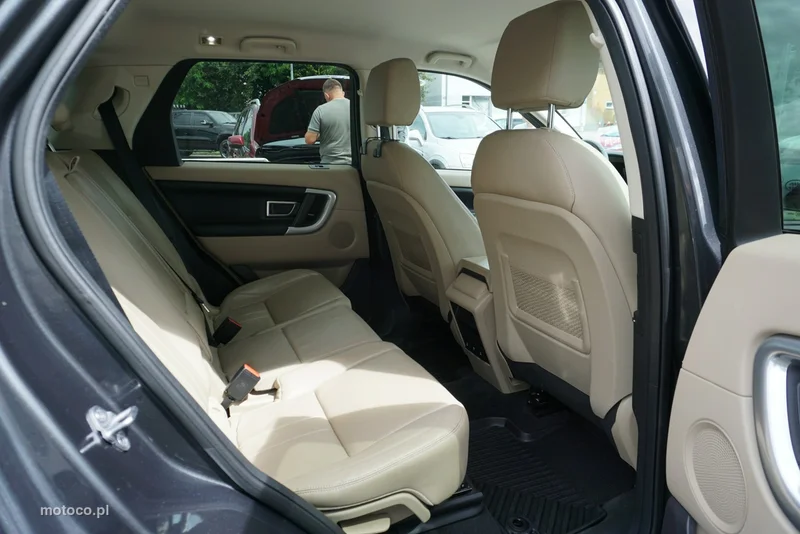 Land Rover Discovery Sport 22