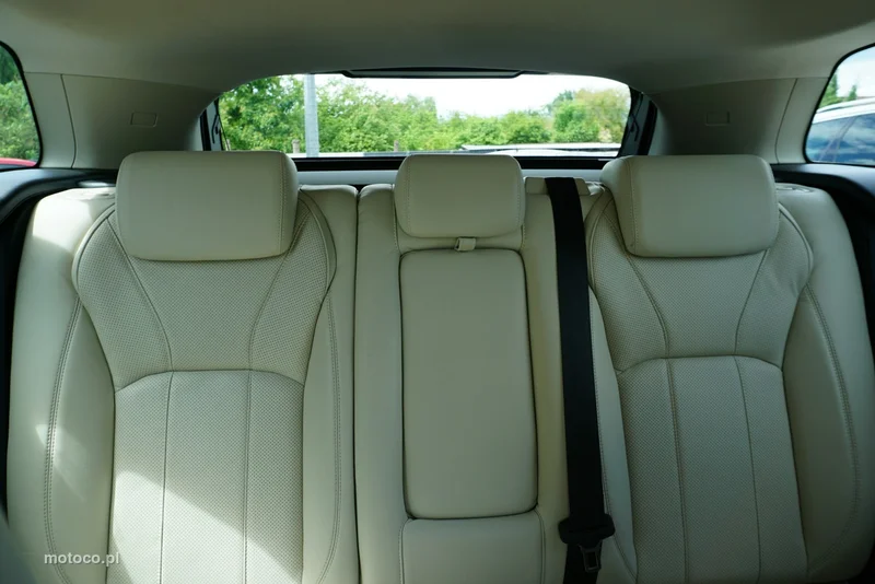 Land Rover Range Rover Evoque 25