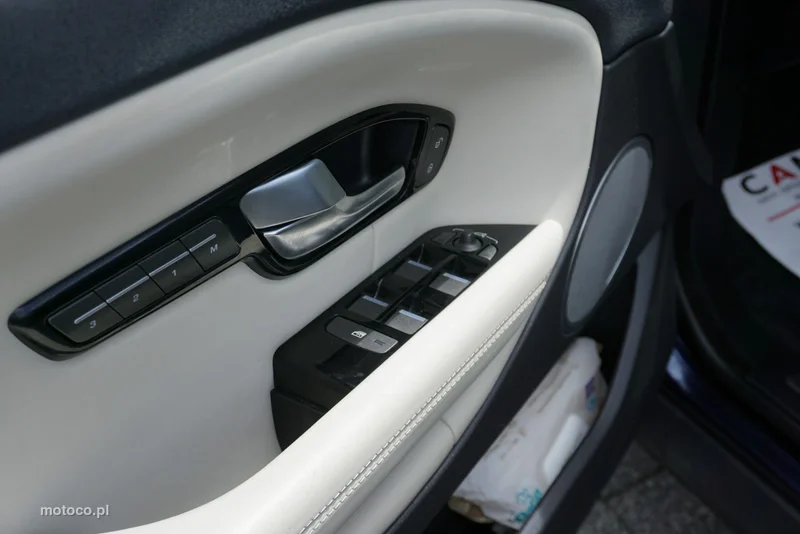 Land Rover Range Rover Evoque 8
