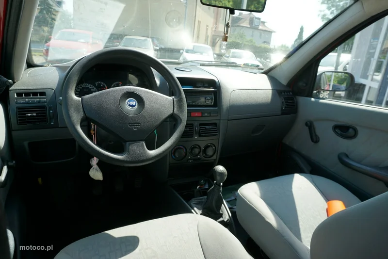 Fiat Albea 10