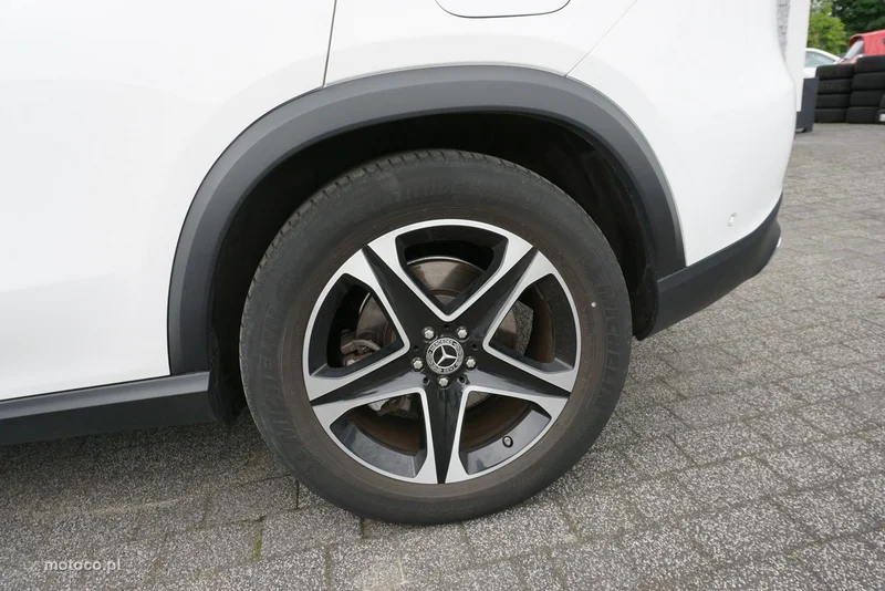Mercedes-Benz GLE W167 GLE 350 14